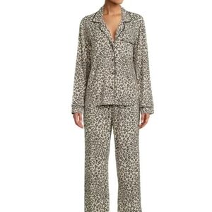 Sealy NWT Leopard Print Pajama Set